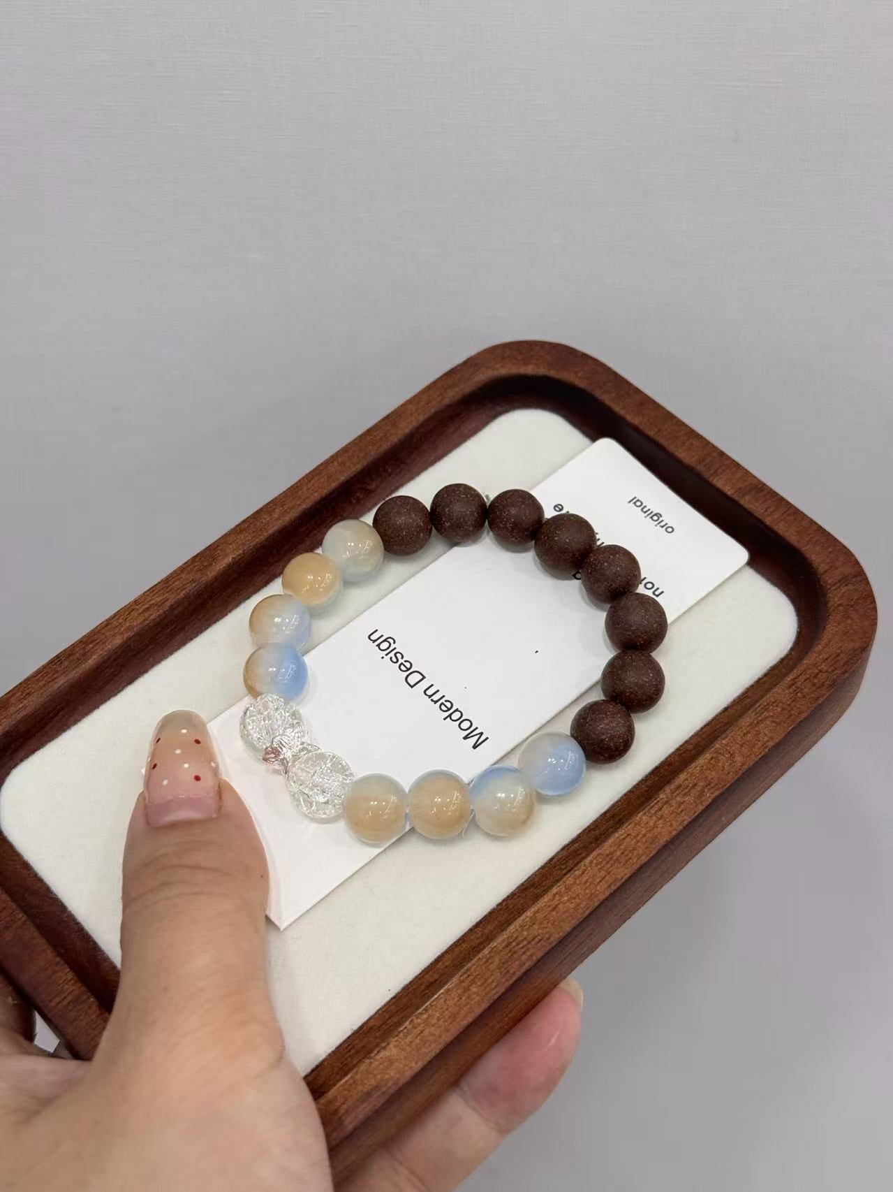 The Remedy Strand “Blue Crystal Calm” – 12mm Botanical Aroma Bracelet