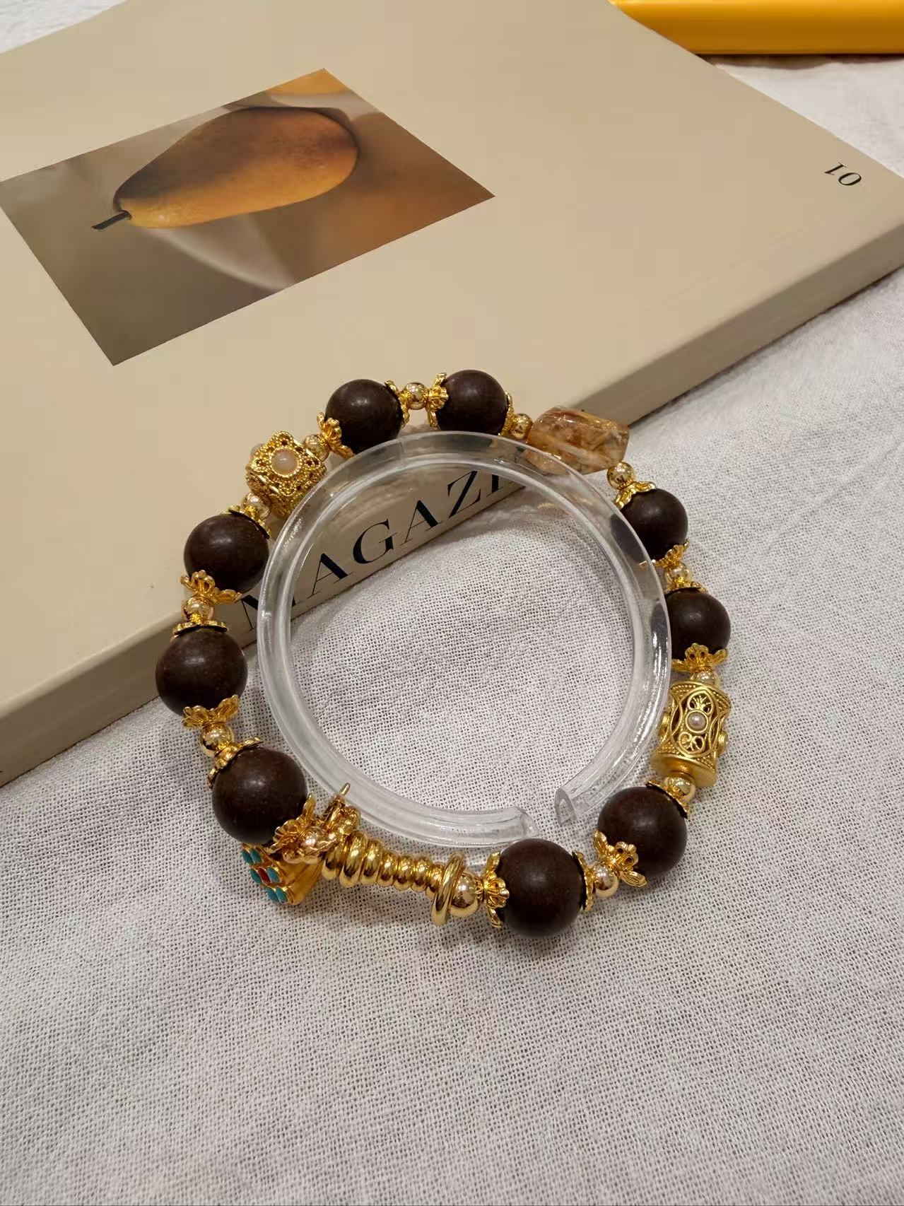 The Remedy Strand Golden Wealth Crystal Bracelet – 10mm Aromatherapy Beads