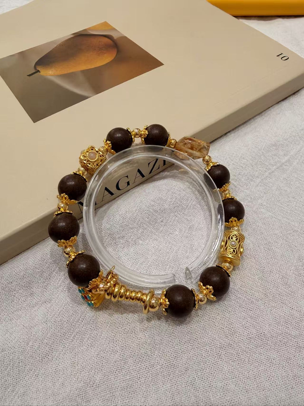 The Remedy Strand Golden Wealth Crystal Bracelet – 10mm Aromatherapy Beads