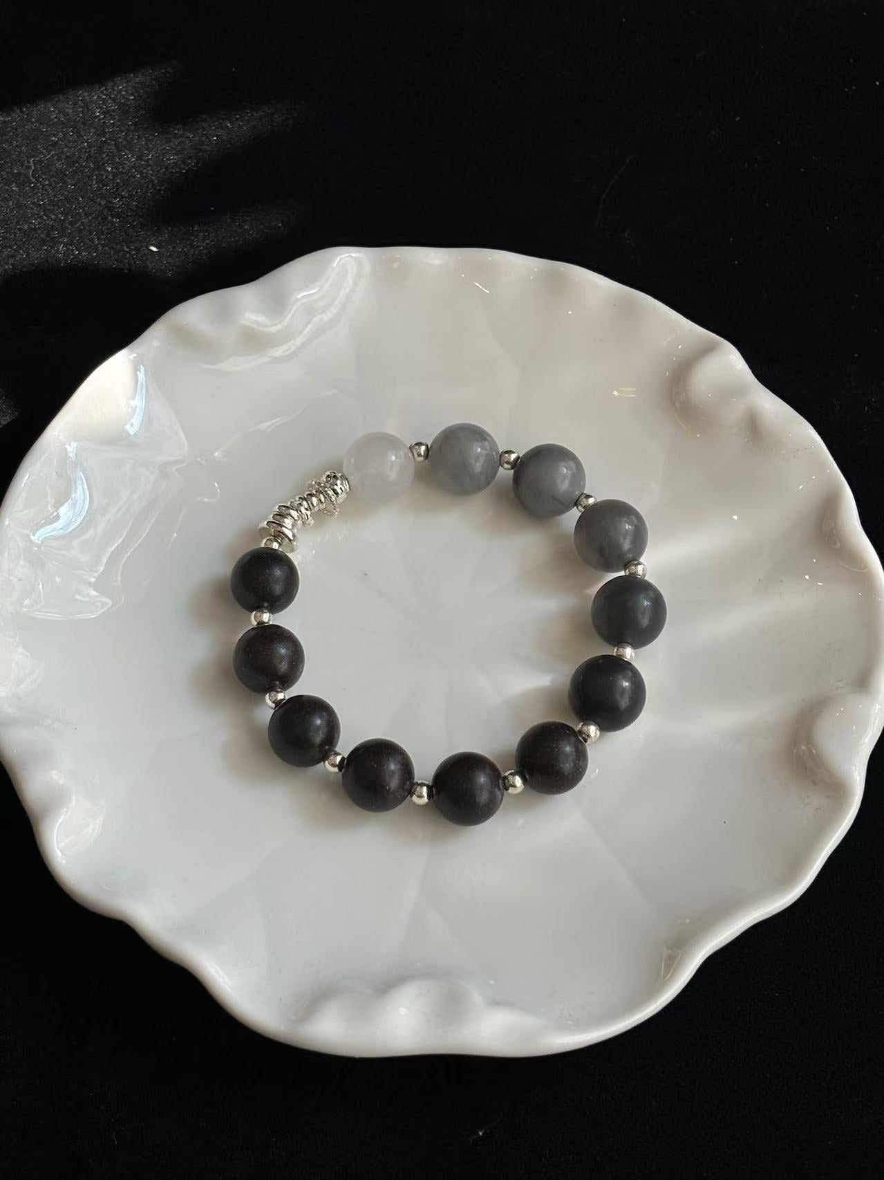 The Remedy Strand Silver Vitality Balance Bracelet – 12mm Herbal Wellness Beads