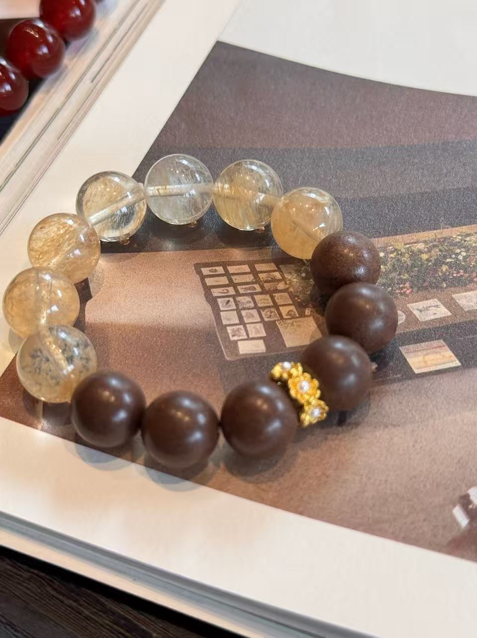 Crystal Prosperity Aroma Bracelet – 0.47" Beads, Selectable Scents